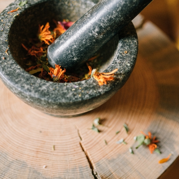 Host pick 🌼 Organic Calendula Salve 🌼 "Skin Nurture" 50mL - Picture 4 of 4